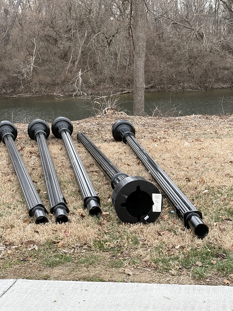 Reader Random Rippling - Larry Mitchell - light posts