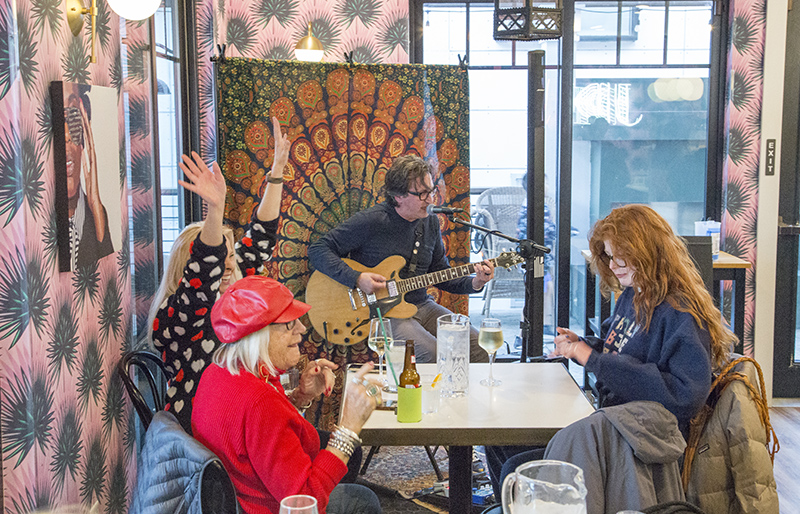 Random Rippling - Suckerpunch Show at Just Pop In