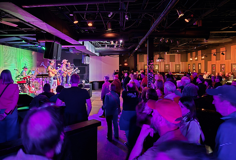 Big Buckle & His Side Hustle