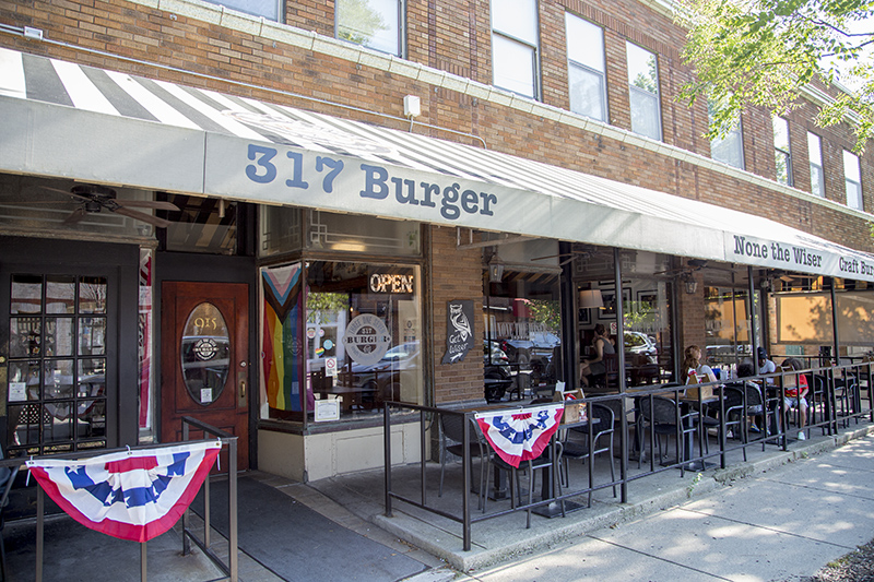 Random Rippling - Troubadour Songwriter Night moves to 317 Burger