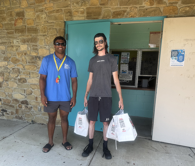 Random Rippling - BR Pool Staff get lunch as thanks