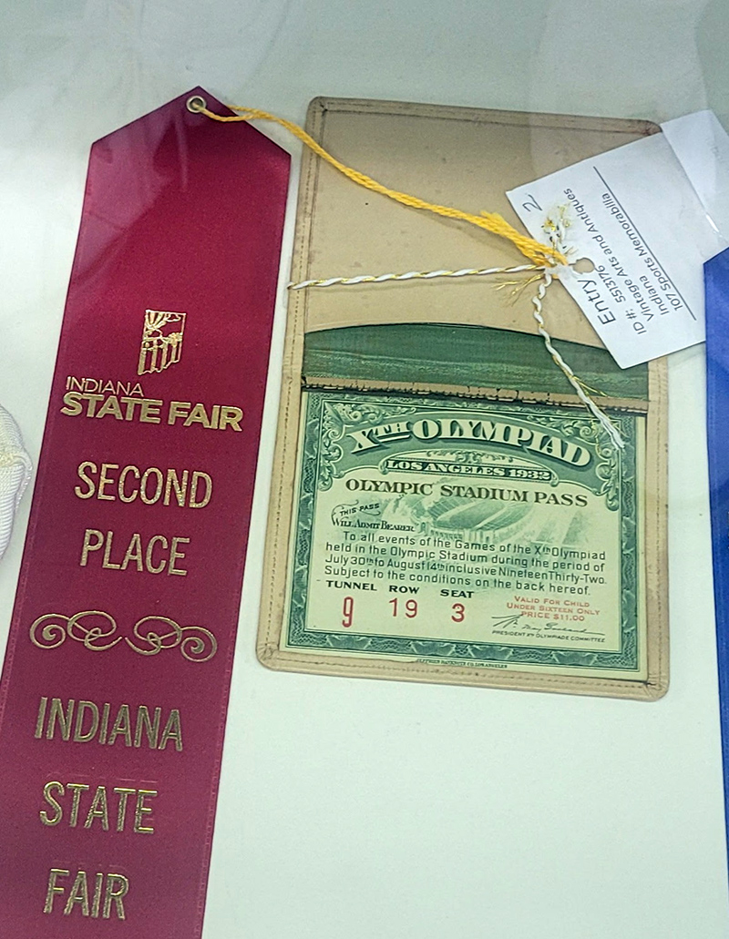 Readers with Indiana State Fair competition entries